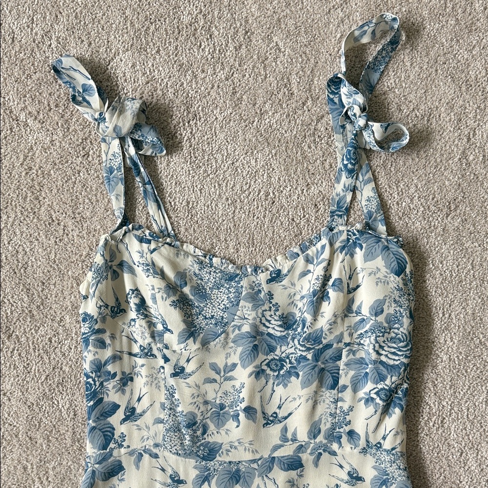 Reformation Nikita Tie Strap Midi Dress in Pompadour Blue Floral - Picture 4 of 9
